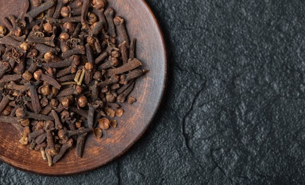 Clove for toothache 