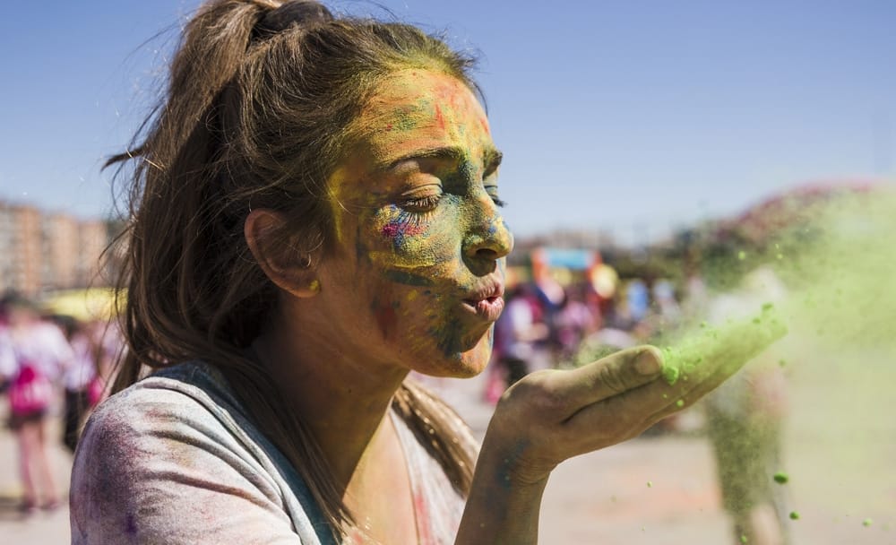 Skin Care Tips for After-Holi Celebrations