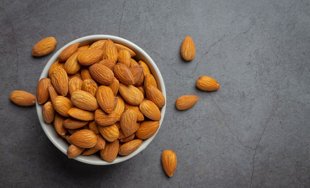 almonds - vitamin b12 rich dry fruits