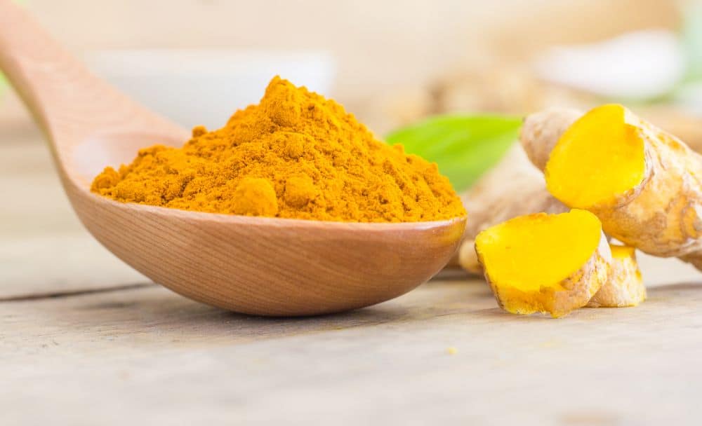 teeth whitening at home - turmeric