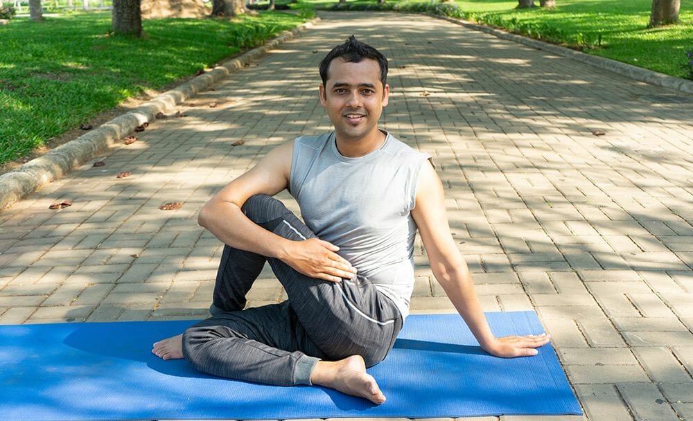 ardha matsyendrasana procedure