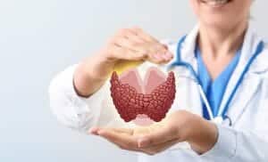 causes of thyroid in female